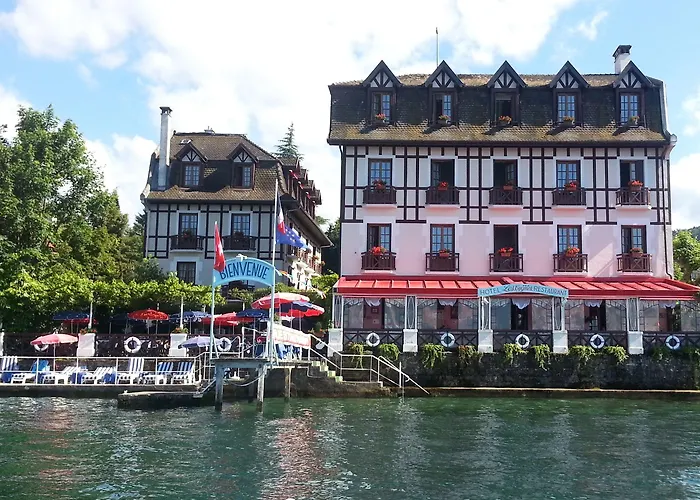 Les Cygnes Hotel