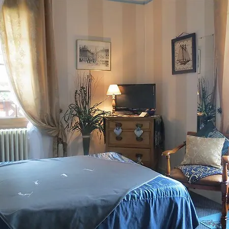 Hotel Les Cygnes 3*