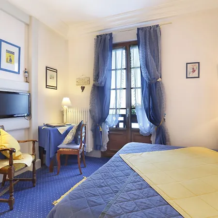 Les Cygnes Hotel 3*