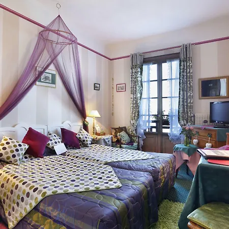 Les Cygnes Hotel 3*