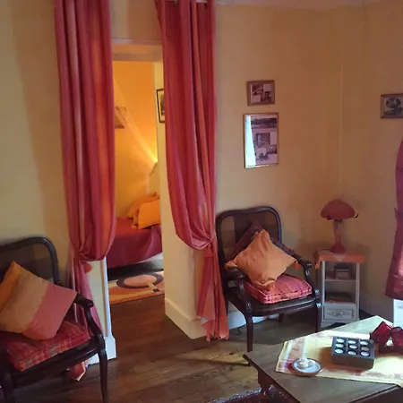Les Cygnes Hotel 3*