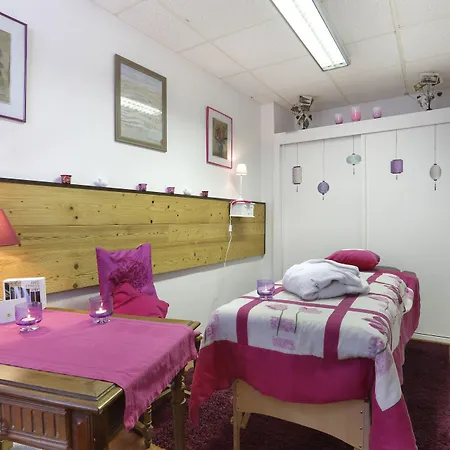 Les Cygnes Hotel Evian-les-Bains