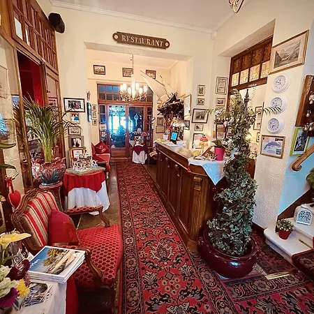 Hotel Les Cygnes 3*