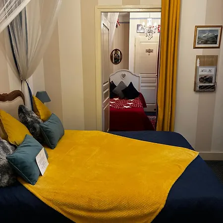 Les Cygnes Hotel 3*