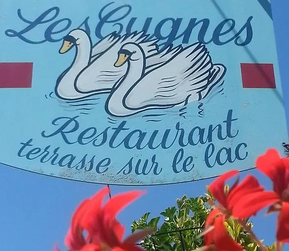 Les Cygnes Hotel